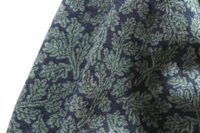 画像2: 葉っぱ柄国産接結生地長袖Tシャツ 紺地に杢グリーン柄 M